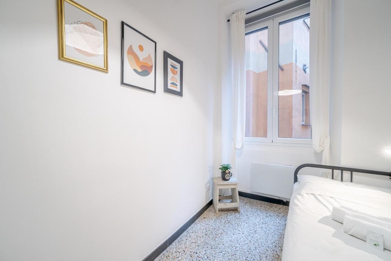 Central & Lovely In - Netflix! Apartment *
